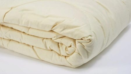 Abroad activity Tether Μάλλινες κουβέρτες: μπορούν να πλυθούν στο πλυντήριο; Κουβέρτες από μαλλί  αλπακά, γιακ, λάμα και κατσικίσιο, καπιτονέ και ανοιχτό. Πλεονεκτήματα και  μειονεκτήματα