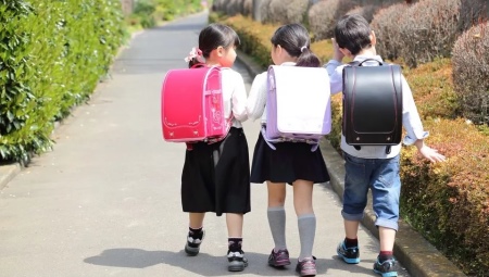 Japonské batohy a školní tašky pro školáky
