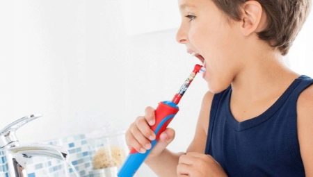 Cepillos de dientes eléctricos para niños