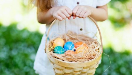 Realizarea unui coș pentru ouăle de Paște și decorarea lui