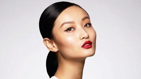 Chinesisches Make-up machen