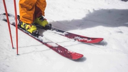¿Cómo elegir los esquís según la altura y el peso del niño?