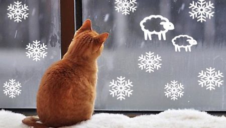 Bagaimana untuk menghiasi tingkap dengan salji buatan?