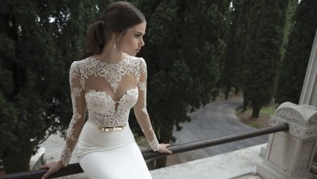 What are lace dresses and how to wear them?