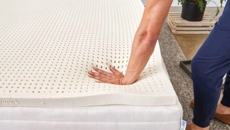 Umělé latexové matrace