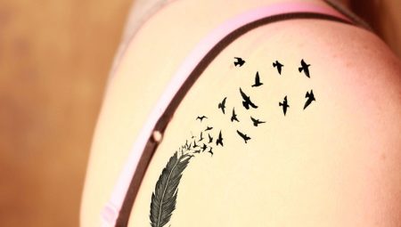 Putnu spalvu tetovējumu apskats