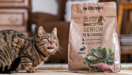 Mga tampok ng Fitmin cat food
