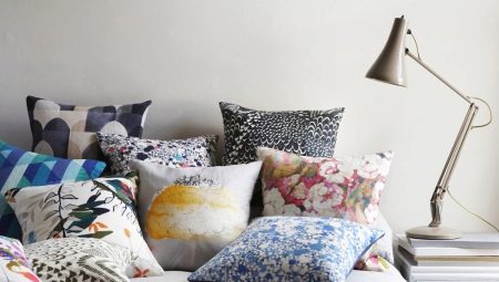 Raznolikost ukrasnih jastuka i tajne po njihovom izboru