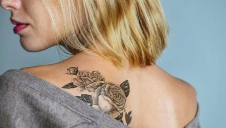 Tattoo für Mädchen in Form von Blumen