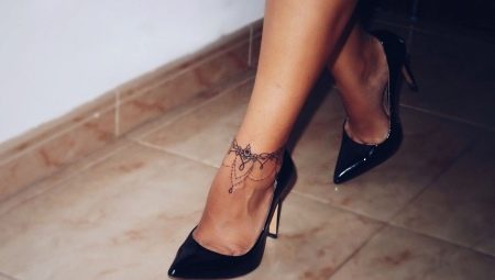 Tatuagem de tornozelo