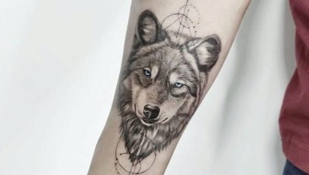 Tatuaj lup: semnificație și schițe