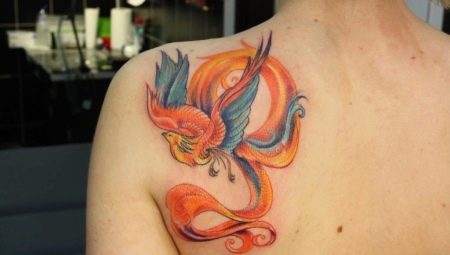 Tatuaj „Firebird”: semnificație și opțiuni pentru schițe
