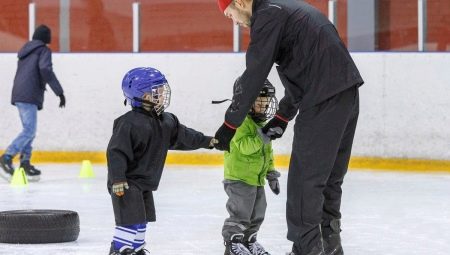 Tutto sui pattini da hockey su ghiaccio per bambini
