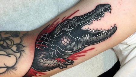 Viss par krokodila tetovējumu
