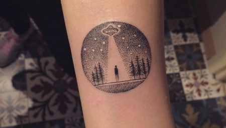 All about UFO and alien tattoo