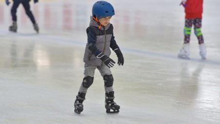 Choosing skates for boys