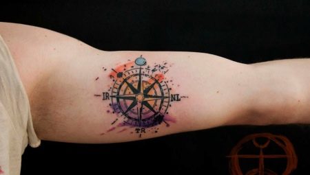 Az iránytű tetoválás jelentése és változatossága