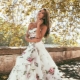 Mga Wedding Dress na may Bulaklak at Floral Print