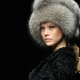 What kind of hat to choose for a fur coat?