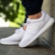 Pantofi de sport albi Nike pentru femei
