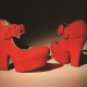 Zapatos de tacón de ante rojo
