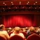 Quy tắc ứng xử trong rạp hát: các tính năng của nghi thức