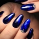 Czarno-niebieski manicure: cechy konstrukcyjne i stylowe pomysły