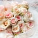 What bouquet to prepare as a wedding gift for newlyweds?