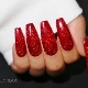 Red glitter manicure: mga pagpipilian sa disenyo at mga uso sa fashion