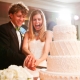 Krēmveida kāzu torte: skaistas dizaina iespējas un padomi izvēlei