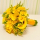 Geltona nuotakos puokštė: gėlių ir jų derinių pasirinkimas