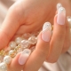 Pearl manicure: designmuligheder og modeideer