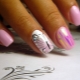 How to draw a butterfly on your nails?