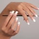 Features of acrylic nail extension