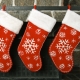 Новогодишни чорапи за подаръци: как да изберем и как да го направите сами?