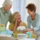 Cadouri pentru mama de 60 de ani: cele mai bune opțiuni și sfaturi pentru alegere