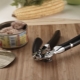 How to use a can opener?