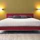 Đèn treo tường trong phòng ngủ phía trên giường: loại và vị trí