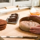 ¿Cómo hacer un molde de pastel con tus propias manos?