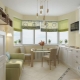 Kitchens with a bay window: types of layouts and design tips