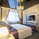 Rastezljivi stropovi u spavaćoj sobi: vrste, dizajnerske ideje i savjeti za odabir