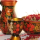 Dishes with Khokhloma painting: features and types