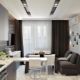 Maza virtuve-dzīvojamā istaba: zonējuma iespējas un interjera dizaina piemēri