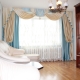 Tweekleurige gordijnen in de woonkamer: interessante opties en aanbevelingen om te kiezen