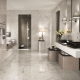 Carreaux de marbre pour la salle de bain: caractéristiques et types