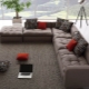 Wählen Sie ein großes Sofa im Wohnzimmer