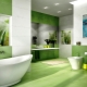 Zaļās flīzes vannas istabas interjerā