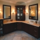 ארונות פינתיים עם צירים בחדר האמבטיה: זנים, מותגים, מבחר, מיקום