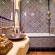 Opzioni di design del bagno in stile orientale