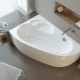 Asymmetric acrylic bathtubs: varieties, mga tip para sa pagpili